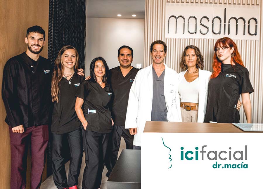 Equipo de la Clinica Icifacial especializado en rinoplastia y feminización